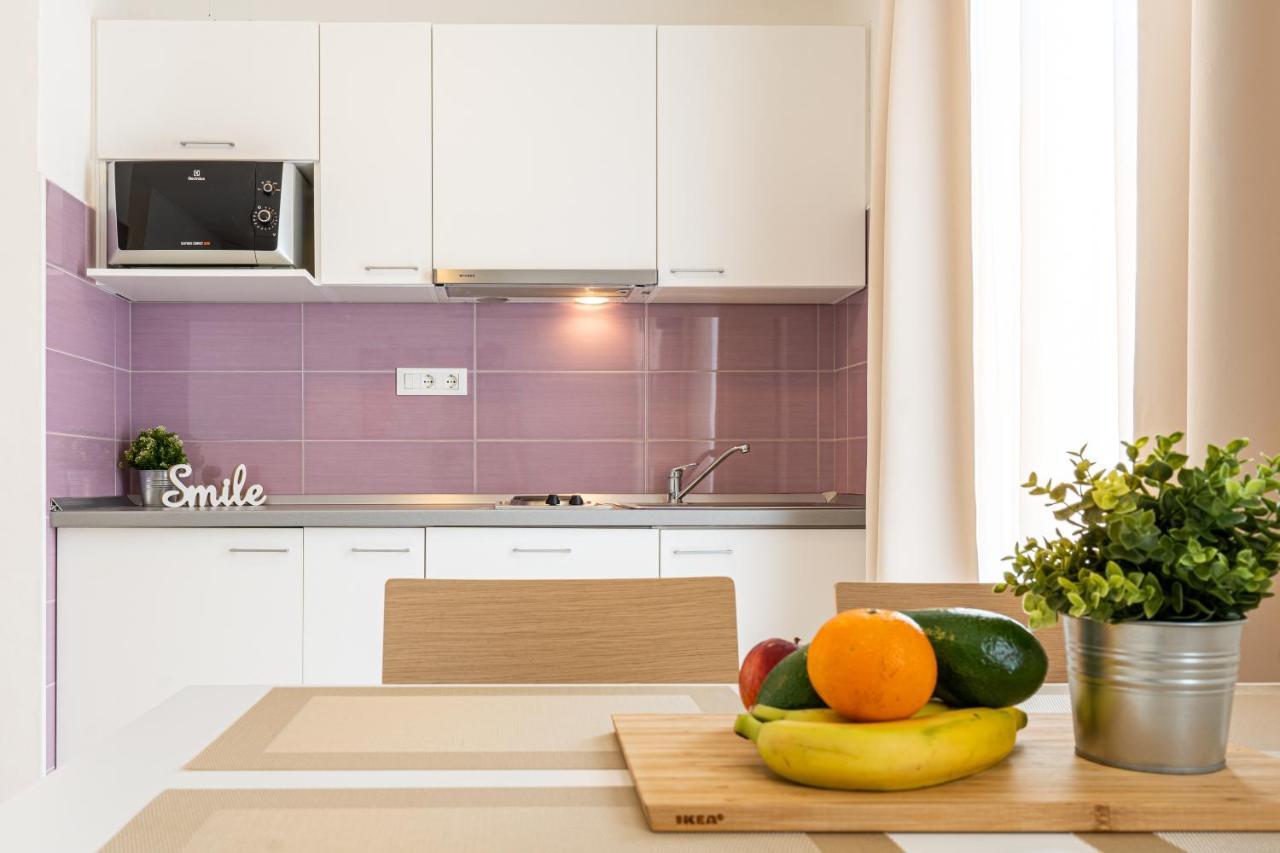 Apartments Dolac ネレジネ エクステリア 写真